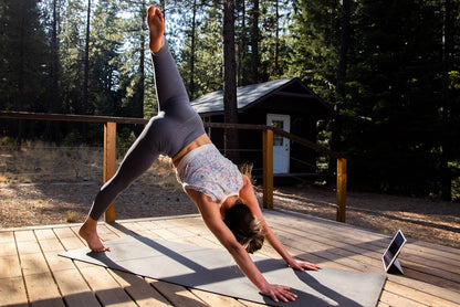 𝗘𝘃𝗲𝗿𝘆𝗱𝗮𝘆 𝗬𝗼𝗴𝗮 Mat Premium Edition, Non-Slip Exercise & Fitness Mat - Eco-Friendly, Anti-Tear, 3-5mm Thickness for Yoga, Pilates & Floor Workouts