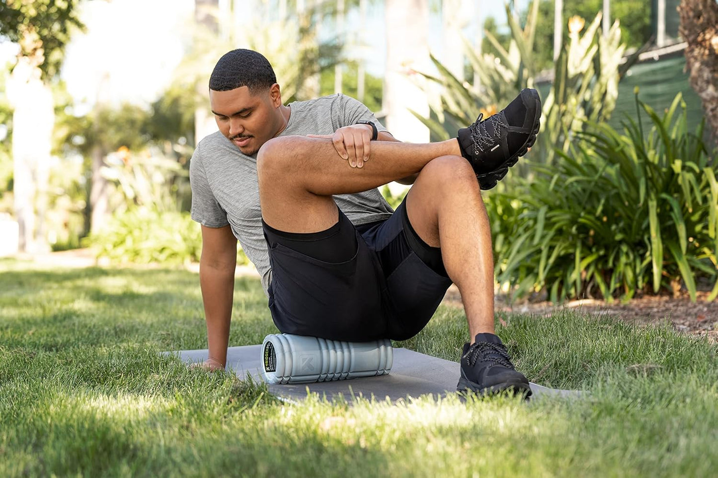 Therapy Grid Patented Multi-Density Foam Massage Roller (80% Recycled) Exercise, Deep Tissue Muscle Recovery - Muscle Pain&Tightness, Improves Circulation (13"), Blue