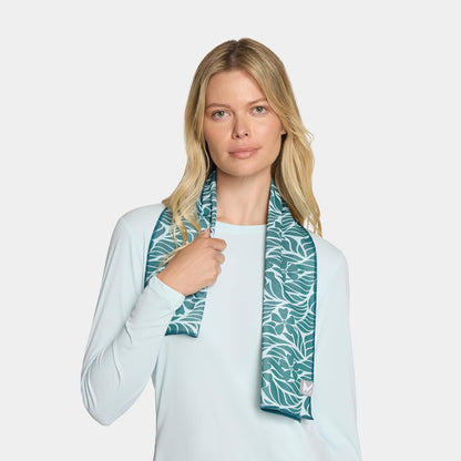 Max Plus Cooling Towel- Soft, Durable Microfiber - Cools Up to 3 Hours - UPF 50 Sun Protection - Machine Washable