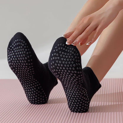 5 Pairs Pilates Socks with Grips for Women Non Slip Grip Yoga Crew Socks for Barre Hospital Barefoot