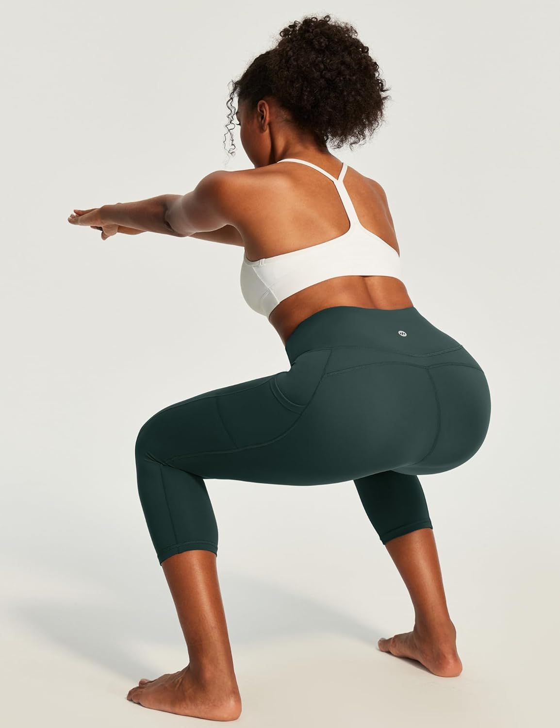 Capri Leggings for Women High Waisted Yoga Pants with Pockets for Women Tummy Control Workout Leggings Yoga Capris