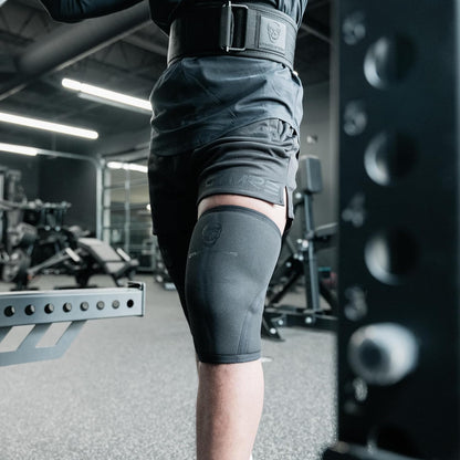 Knee Sleeves (1 Pair) with Gym Bag - IPF Approved - Support Compression Brace for Squats, Fitness, Weightlifting, Cross Training, Powerlifting - 7MM Neoprene Sleeves - For Men & Women (Black/Black, Large)