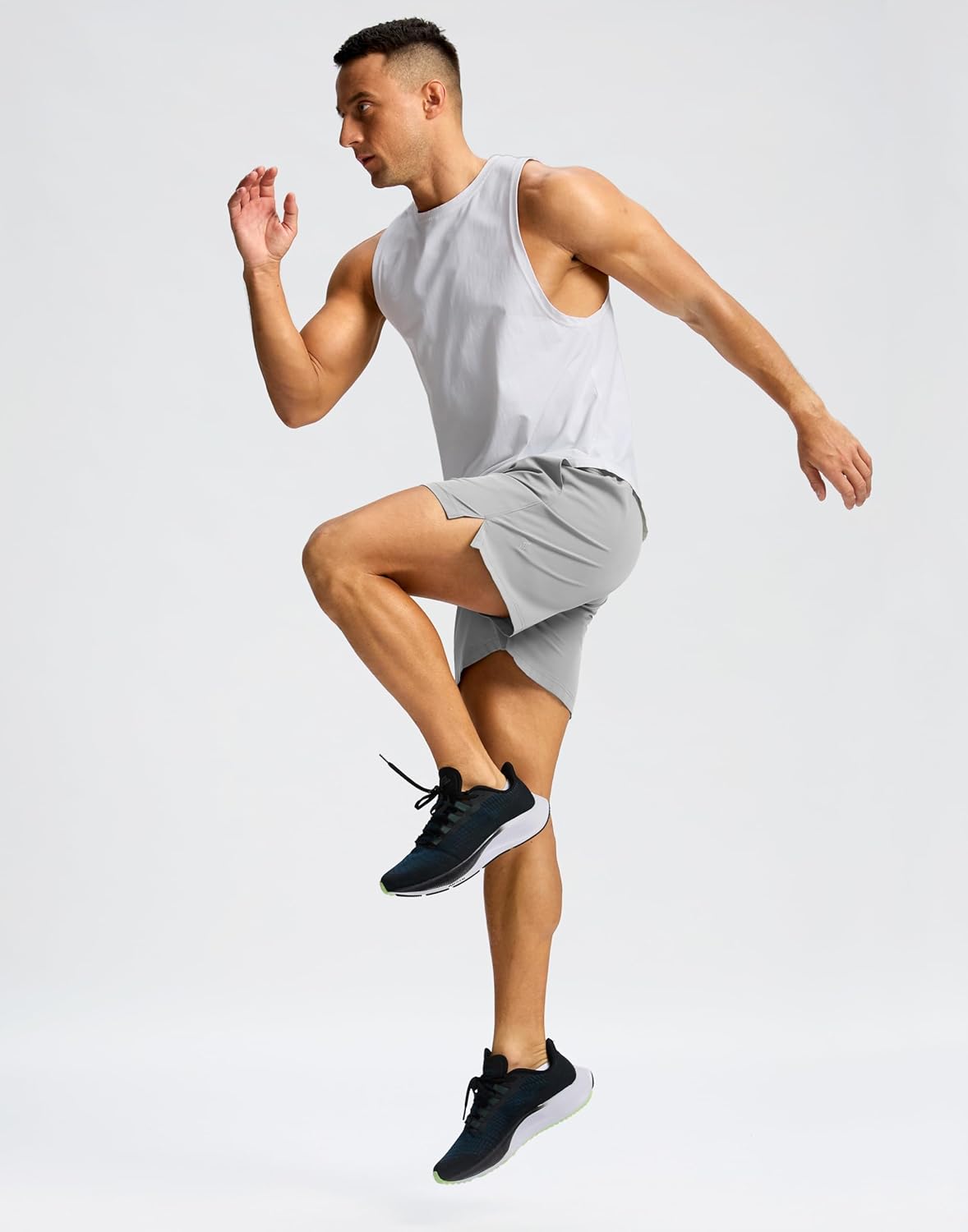 Soothfeel Men's Running Shorts with Zipper Pockets 9"/ 7"/ 5" Quick Dry Eight Basketball Gym Workout Athletic Shorts
