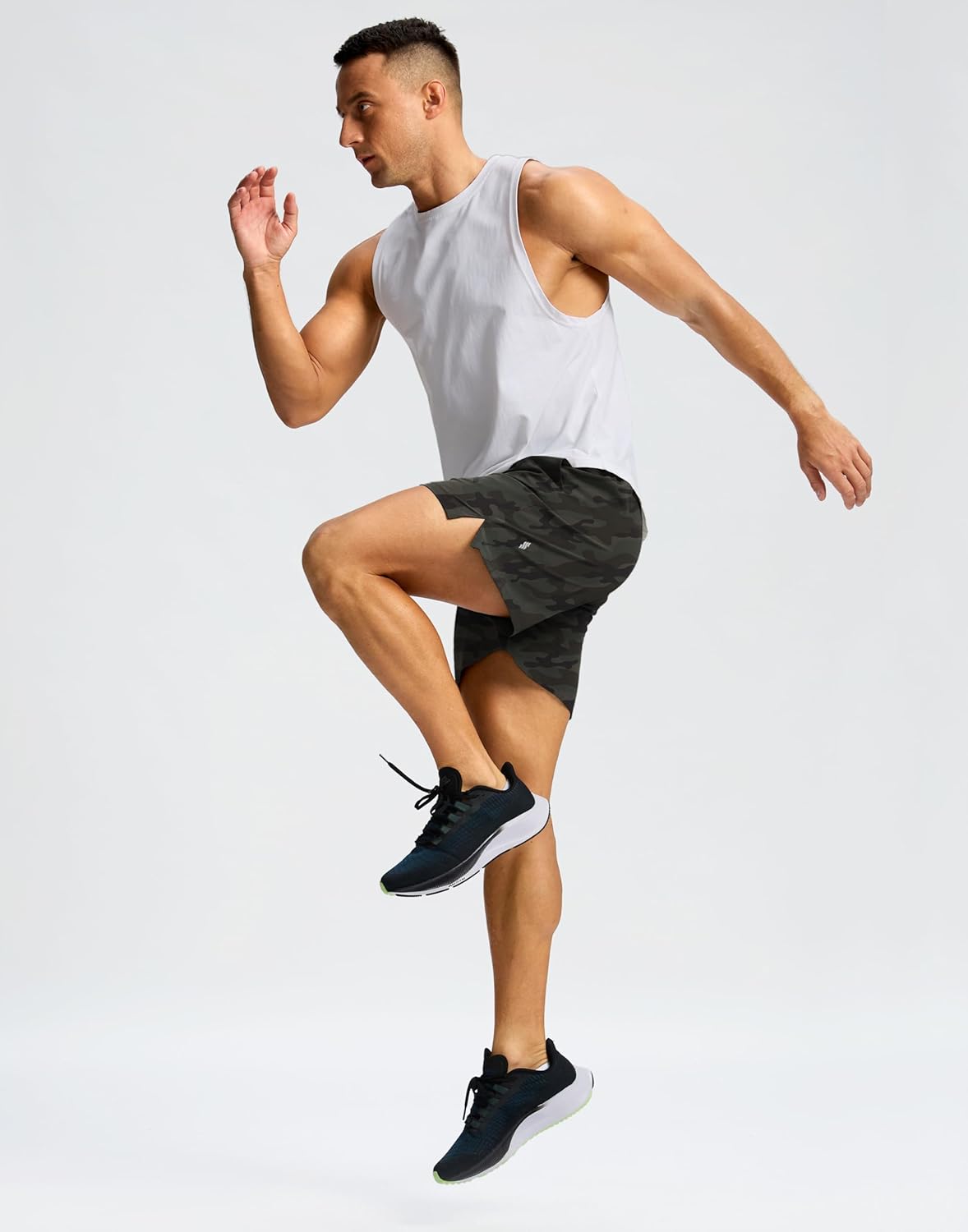 Soothfeel Men's Running Shorts with Zipper Pockets 9"/ 7"/ 5" Quick Dry Eight Basketball Gym Workout Athletic Shorts