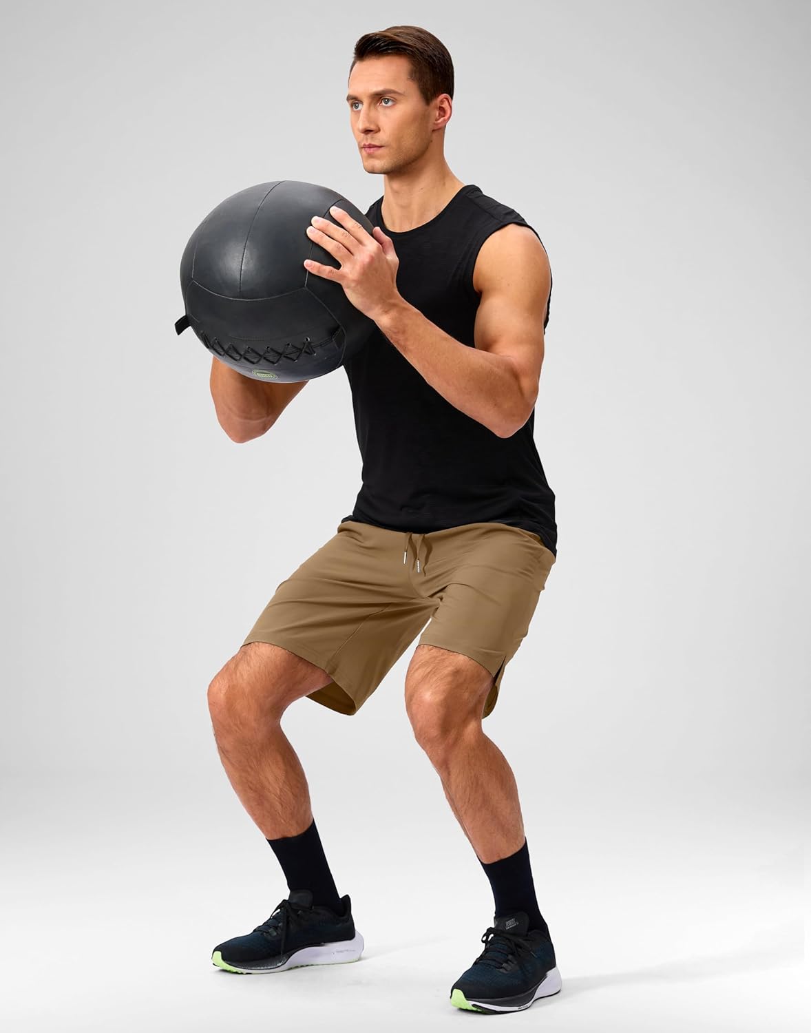 Soothfeel Men's Running Shorts with Zipper Pockets 9"/ 7"/ 5" Quick Dry Eight Basketball Gym Workout Athletic Shorts