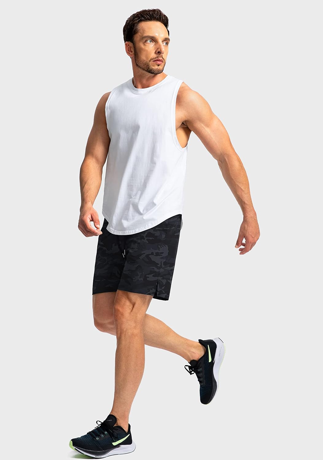 Soothfeel Men's Running Shorts with Zipper Pockets 9"/ 7"/ 5" Quick Dry Eight Basketball Gym Workout Athletic Shorts