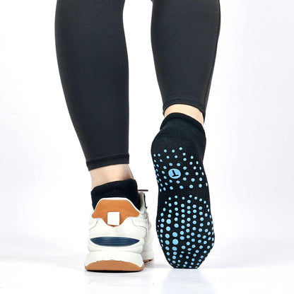 Pilates Socks for Women, Cushioned Ankle Grippy Non Slip Socks for Yoga, Hospital, Barre, Home Slipper 2/4 Pairs