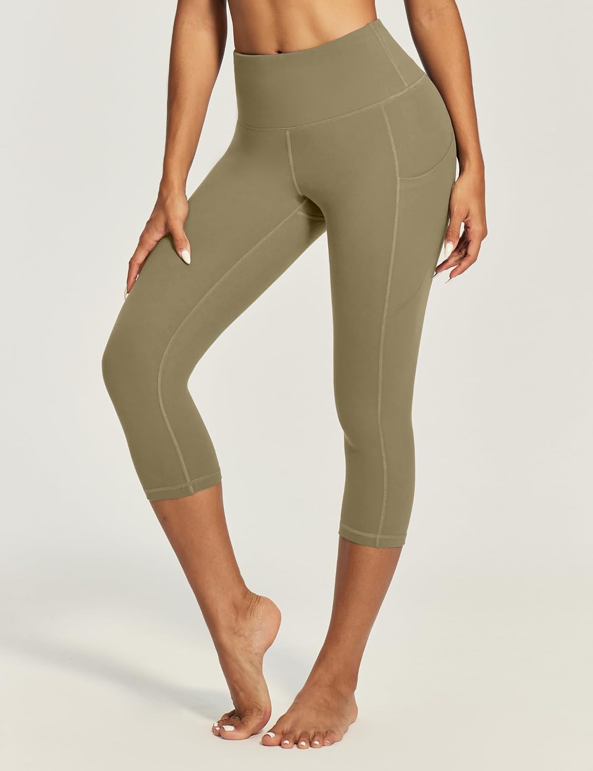 IUGA Capri Leggings for Women with Pockets High Waisted Tummy Control Compression Yoga Pants Workout Gym Capris