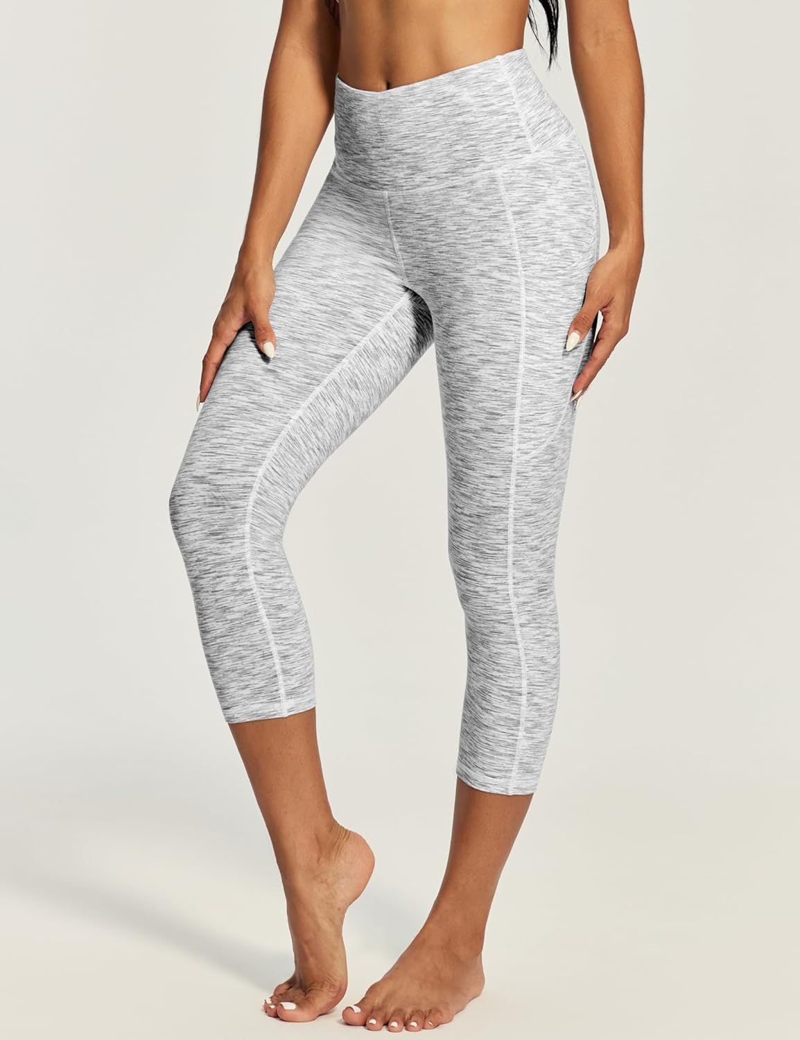 IUGA Capri Leggings for Women with Pockets High Waisted Tummy Control Compression Yoga Pants Workout Gym Capris
