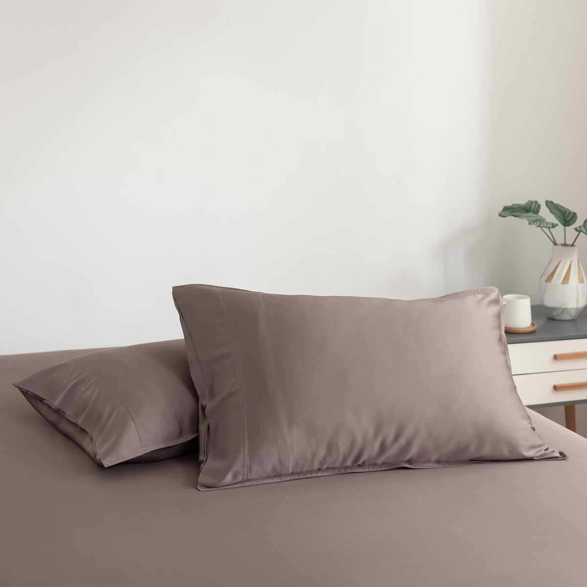 Bella Coterie | Luxury Bamboo Viscose Standard Size Pillowcase Set