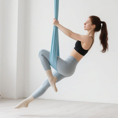 Pilates Socks with Grips for Women, 3 Pairs Womens Grippy Yoga Ballet Barre Hospital Gym Athletic Socks