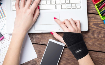 Carpal Tunnel Wrist Brace,2Pack Wrist Support Brace Adjustable Wrist Strap Reversible Wrist Brace for Sports Protecting/Tendonitis Pain Relief/Carpal Tunnel/Arthritis-Right&Left