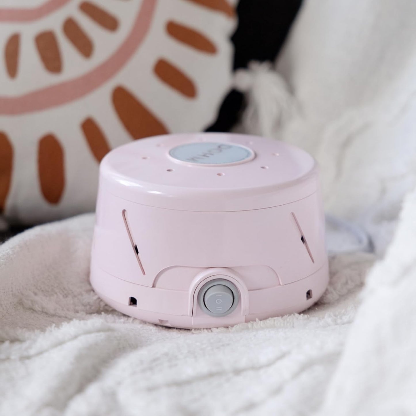 Dohm Classic (White) The Original White Noise Sound Machine, Soothing Natural Sounds from a Real Fan, Sleep Therapy for Adults & Baby, Noise Cancelling for Office Privacy & Meditation