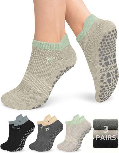 Pilates Socks for Women Non Slip Grip Socks for Yoga, Barre, Hospital, Barefoot Grippy Yoga Sock Womens Gifts 4 Pairs