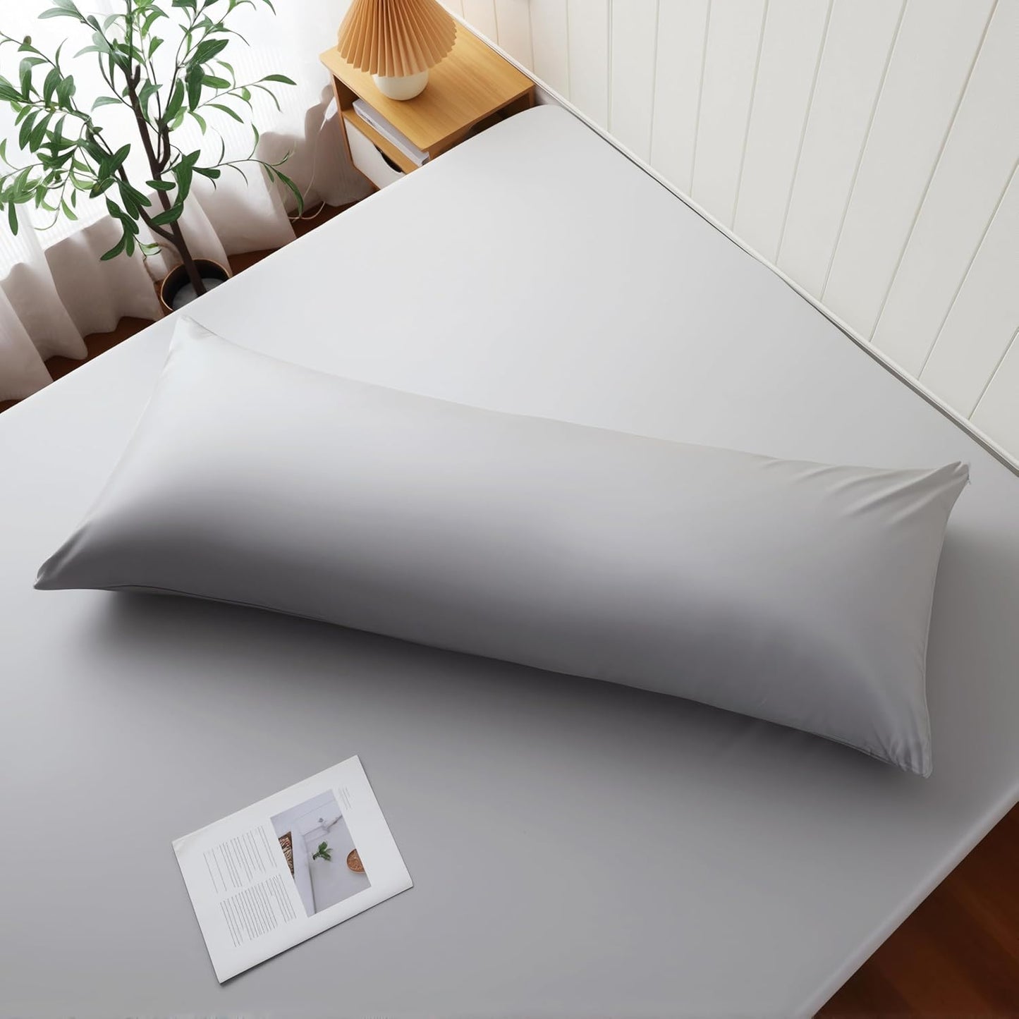 4 Pack Cooling Pillow Cases,Viscose Derived from Bamboo Pillow Protectors Queen Size Set of 4, 400 Thread Count Soft Silky Breathable Summer Pillow Cover with Zipper Hidden (4PCS, Queen,White)