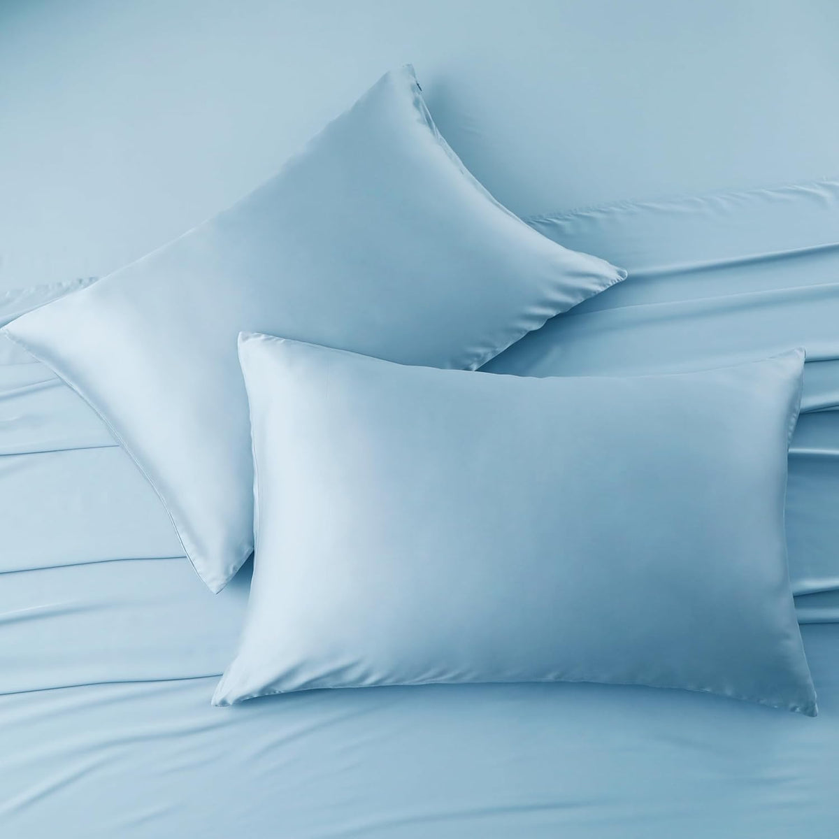 4 Pack Cooling Pillow Cases,Viscose Derived from Bamboo Pillow Protectors Queen Size Set of 4, 400 Thread Count Soft Silky Breathable Summer Pillow Cover with Zipper Hidden (4PCS, Queen,White)