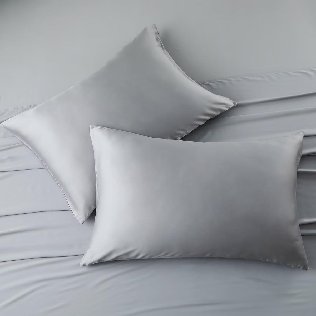 4 Pack Cooling Pillow Cases,Viscose Derived from Bamboo Pillow Protectors Queen Size Set of 4, 400 Thread Count Soft Silky Breathable Summer Pillow Cover with Zipper Hidden (4PCS, Queen,White)