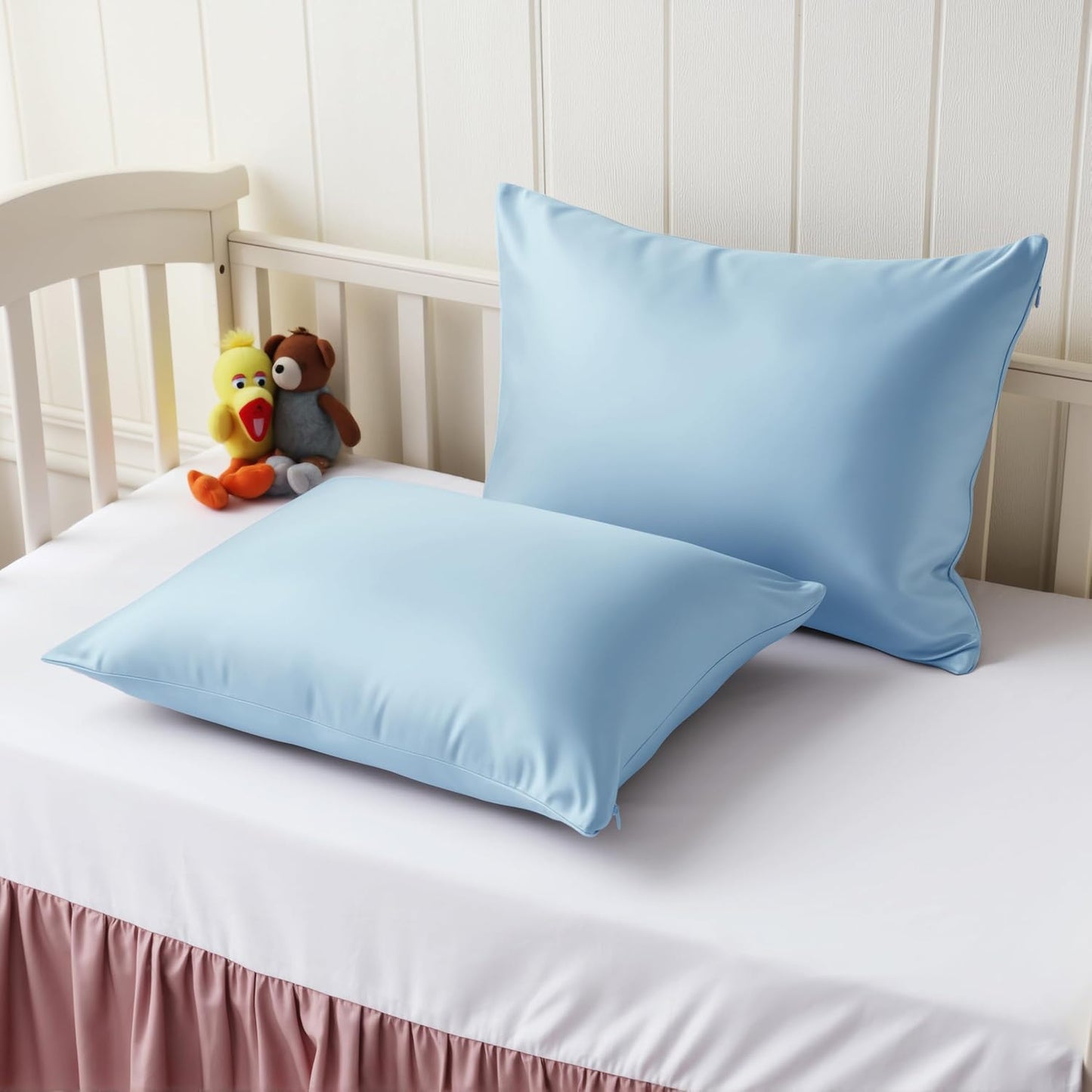 4 Pack Cooling Pillow Cases,Viscose Derived from Bamboo Pillow Protectors Queen Size Set of 4, 400 Thread Count Soft Silky Breathable Summer Pillow Cover with Zipper Hidden (4PCS, Queen,White)