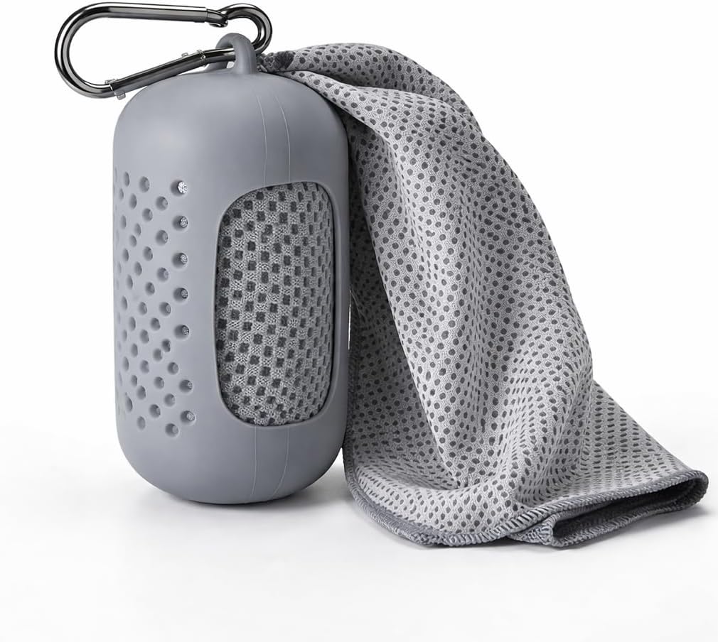 Cooling Towel with Clip Case – Quick-Dry Neck Wrap for Sports, Beach Tote Bags, Gym, Travel & Outdoor Heat (Green)
