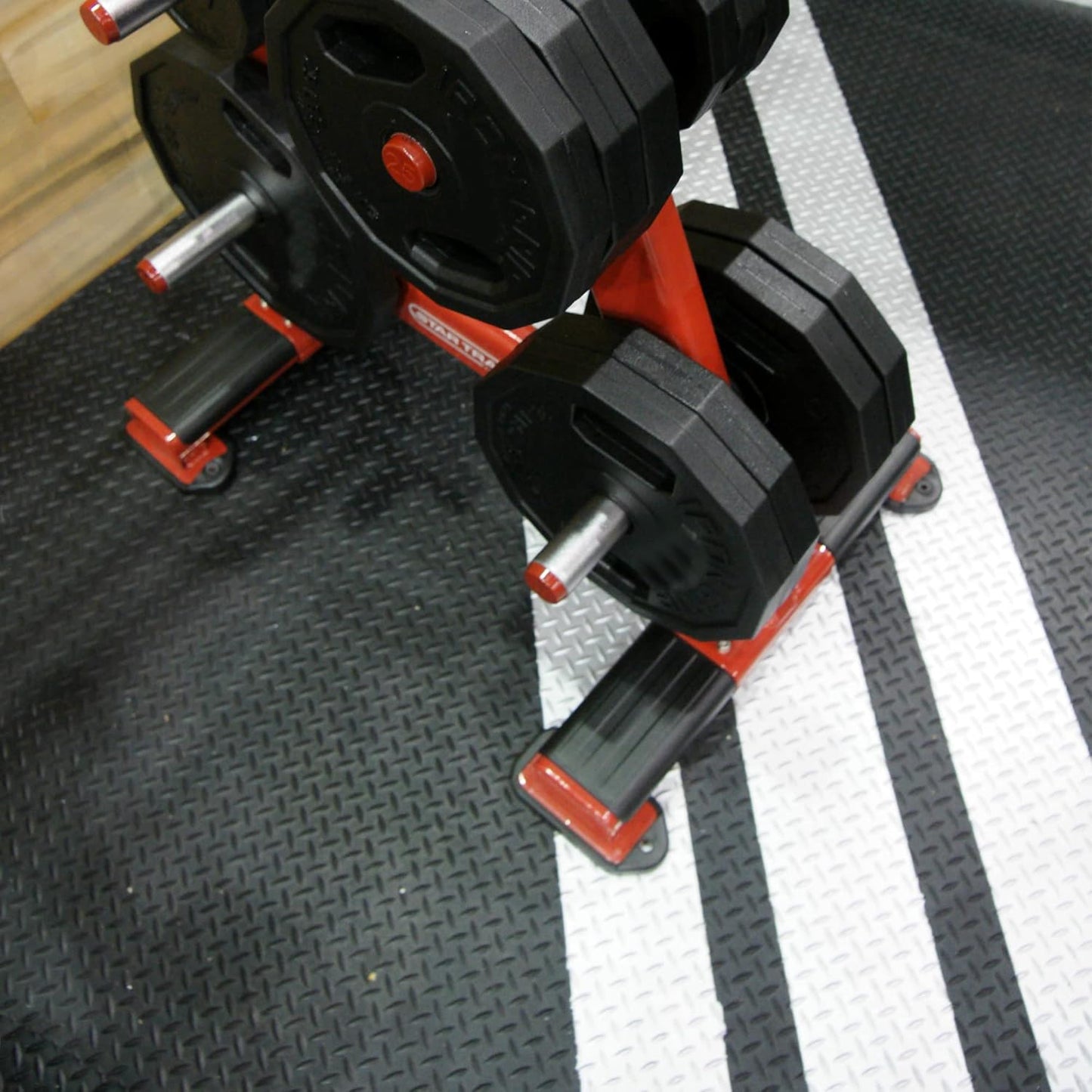 Diamond-Plate Rubber Flooring Roll - 3 mm x 4 ft x 2 ft Roll - Black