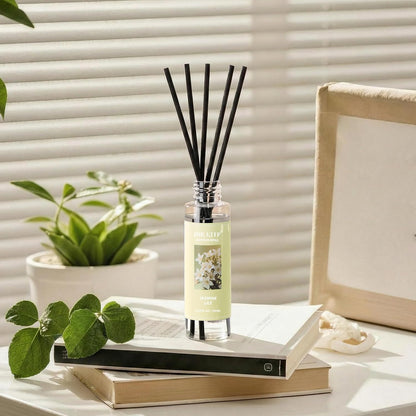 Reed Diffuser Set,3.38 fl oz (100 ml) - Clean Linen Oil Diffusers with 8 Reed Sticks,Home Fragrance Reed Diffuser for Bathroom Shelf Decor