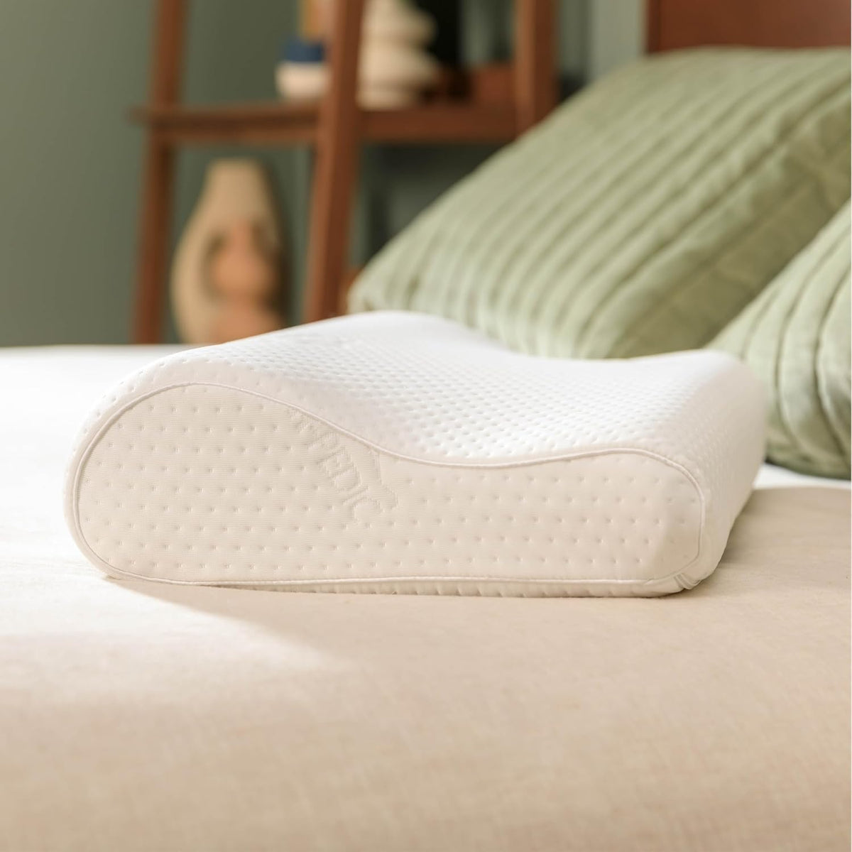 TEMPUR-Ergo Neck Pillow, Medium Profile, White