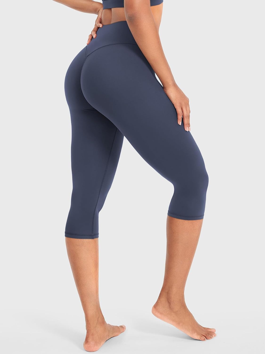 Ease Womens Workout Capri Leggings 17" No Front Seam High Waisted Hidden Scrunch Gym Yoga Pants