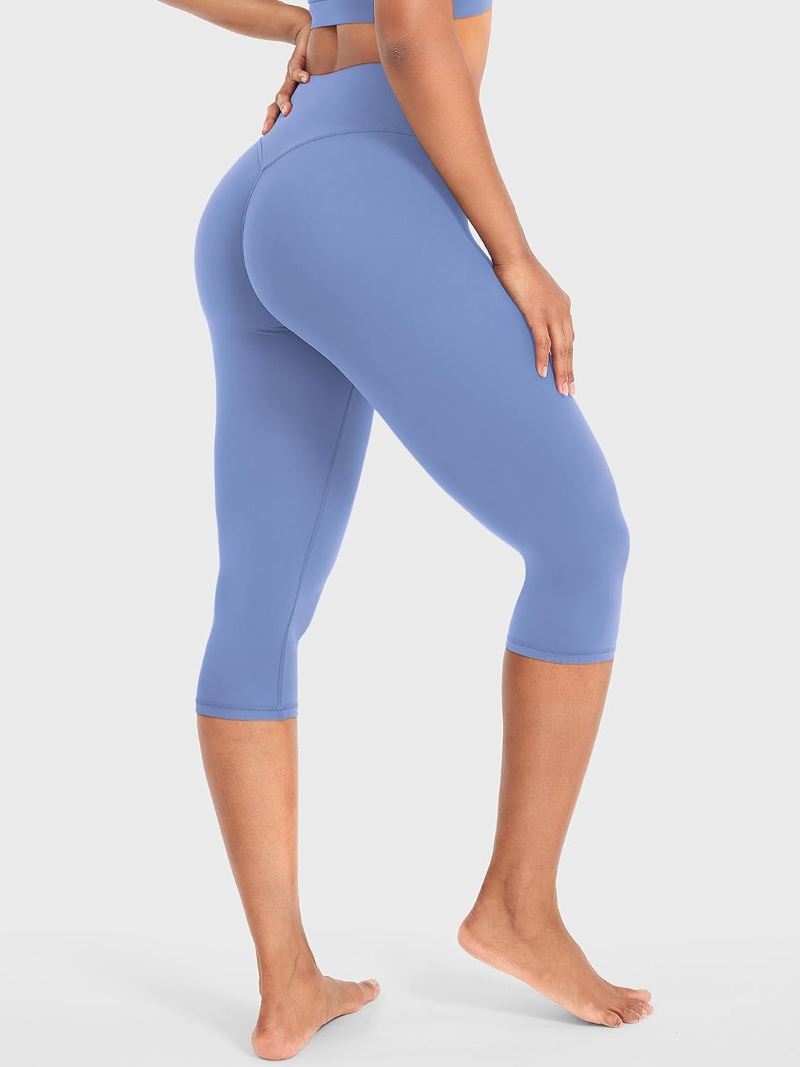 Ease Womens Workout Capri Leggings 17" No Front Seam High Waisted Hidden Scrunch Gym Yoga Pants