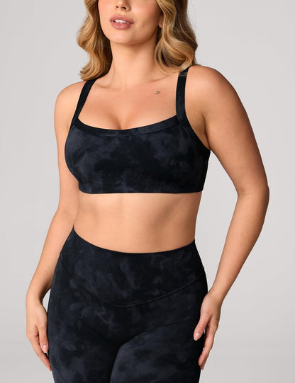 Hugcurve Adjustable Sports Bra Square Neck Wireless Padded Yoga Workout Tops