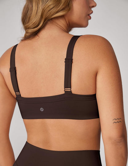 Hugcurve Adjustable Sports Bra Square Neck Wireless Padded Yoga Workout Tops