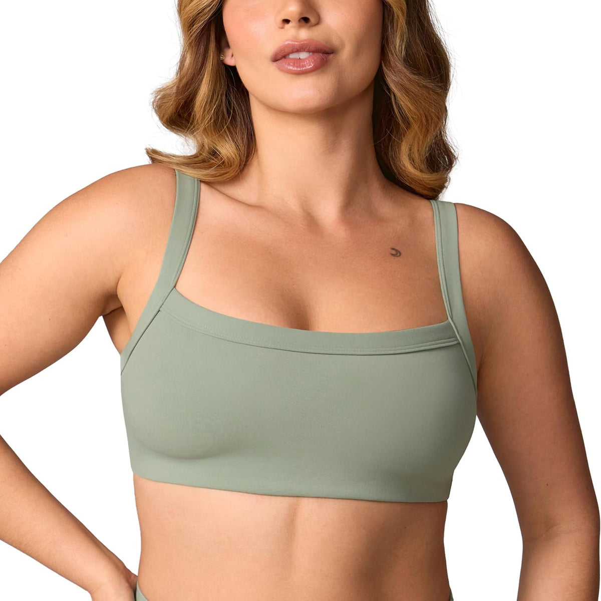 Hugcurve Adjustable Sports Bra Square Neck Wireless Padded Yoga Workout Tops