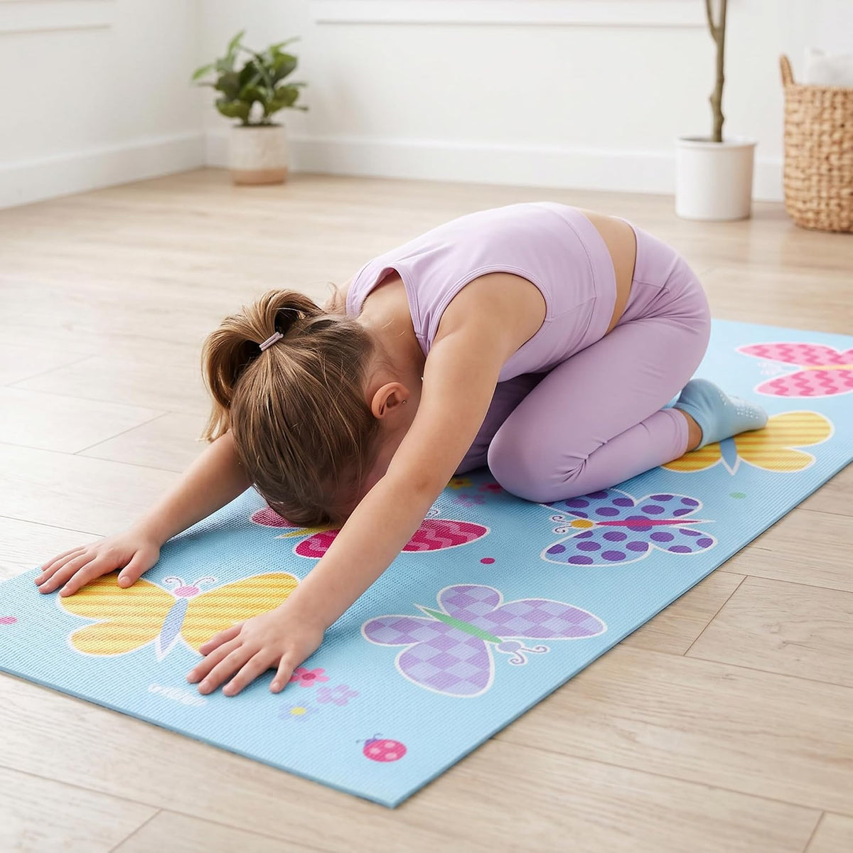 Kids Yoga Mat – Extra Thick Non-Slip Exercise Mat for Boys & Girls, Lightweight and Water Resistant, Ideal for Home Yoga, Gym Class & Stretching, Easy to Clean, Ages 3–7